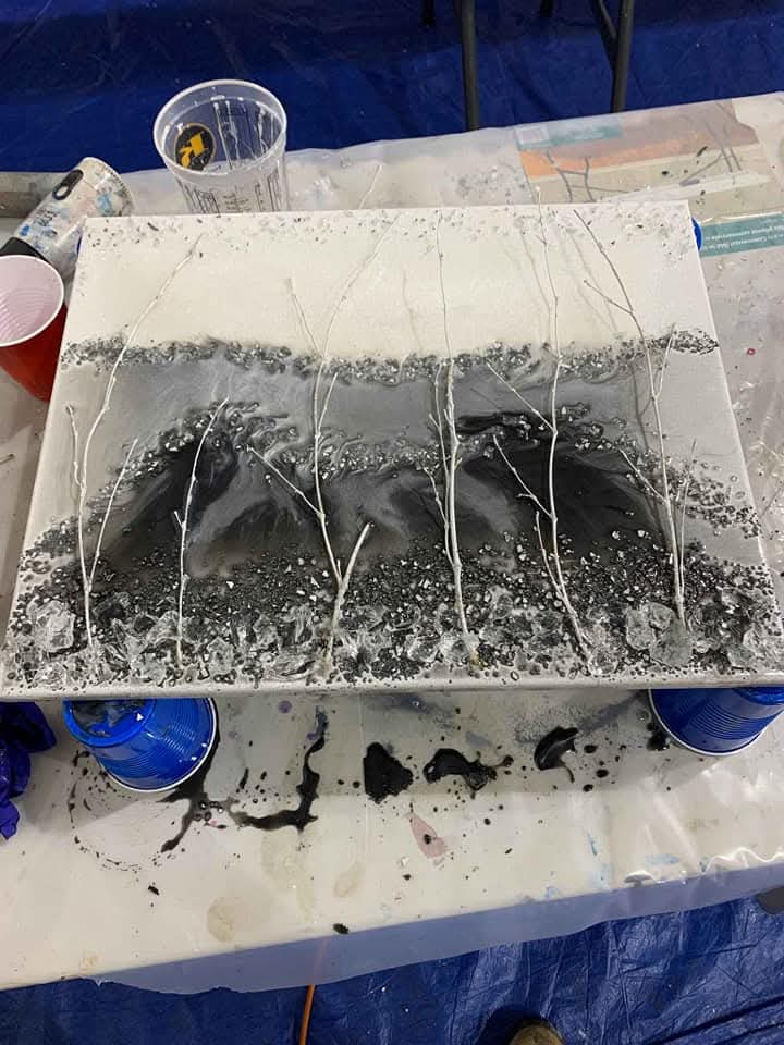 Epoxy tree art class ,level #1  no experience needed!! Wednesday April 15th 6:30 pm  6585 Malden rd,Unit D la salle ,Ontario