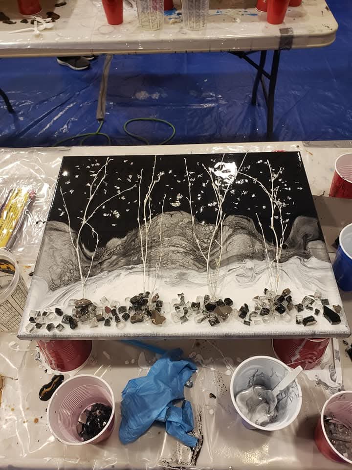 Epoxy tree art class ,level #1  no experience needed!! Wednesday April 15th 6:30 pm  6585 Malden rd,Unit D la salle ,Ontario